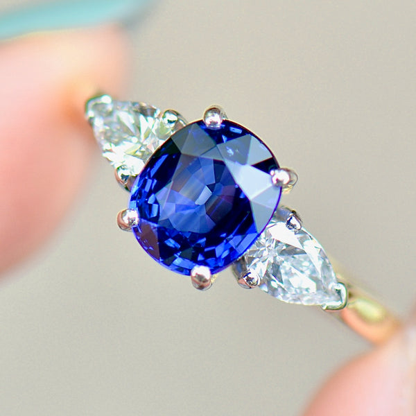 Vintage 2000s Royal Blue Sapphire & Diamond Trilogy 18CT Yellow Gold Engagement Ring (2.93cts)