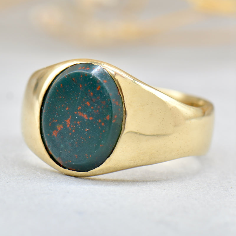 Antique Bloodstone 9ct Yellow Gold Oval Signet Ring