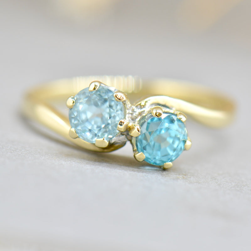 Vintage Blue Zircon Toi Et Moi 9ct Yellow Gold Engagement Ring (1.66cts)