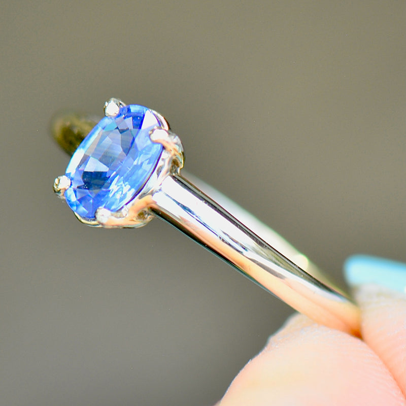 Blue Sapphire 14ct Yellow Gold Solitaire Ring (0.75ct)