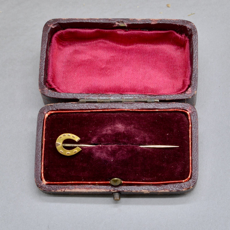 Victorian 15CT Yellow Gold Horse Shoe / Equestrian Stick Pin / Hat Pin / Lapel Pin / Brooch With Box