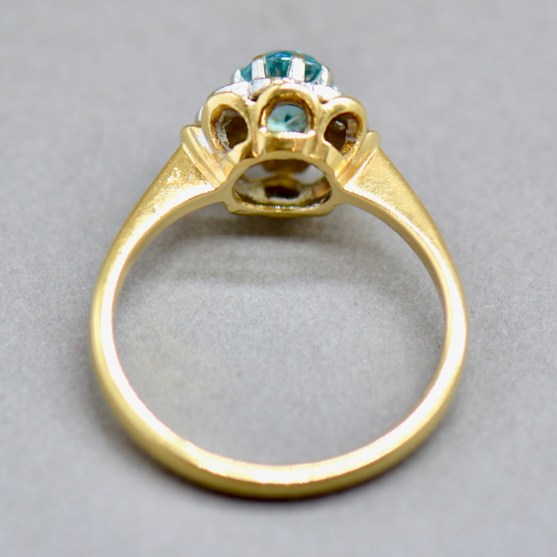 1940s Blue Zircon & Diamonds Flower Design Ring (0.81ct)