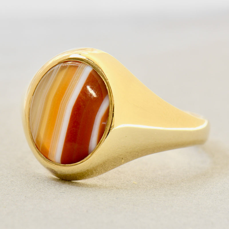 Vintage 1960s Banded Agate 9ct Yellow Gold Signet Ring