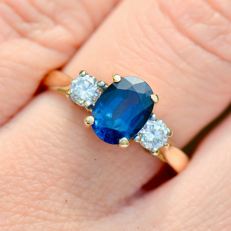 1990s Blue Sapphire and Diamond 18ct Yellow Gold Trilogy Engagement Ring (1.60cts)