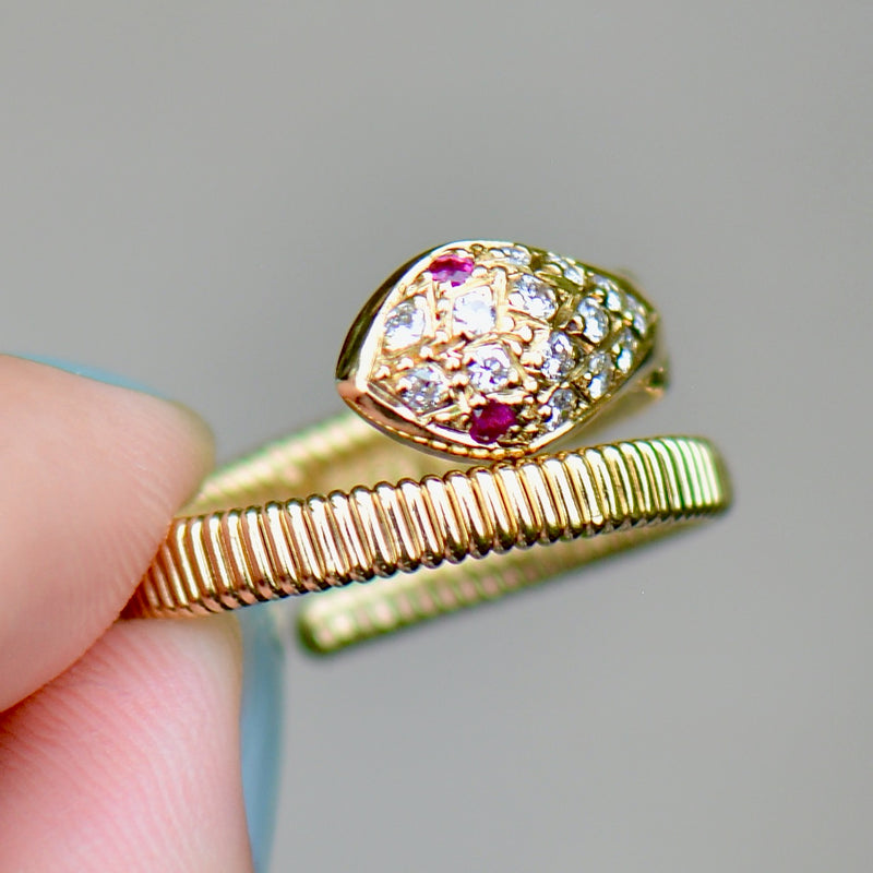 Vintage Ruby Eyes and Diamond Snake Serpent 18ct Yellow Gold Ring