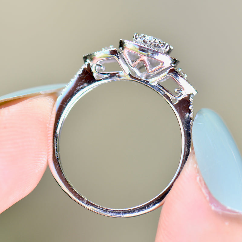 Cluster Diamond Engagement Ring (0.33ct)