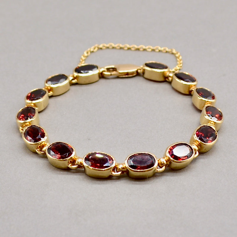 Pyrope-Almandine Garnet 9ct Yellow Gold Tennis Bracelet (23.80cts)