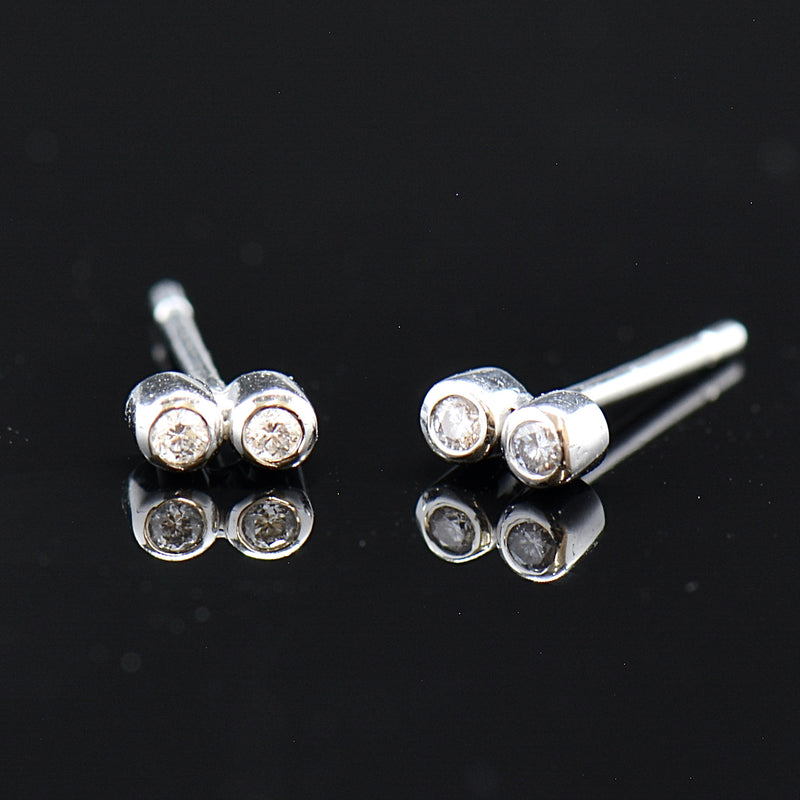 18CT White Gold Tiny Bubble Dual Double Diamond Stud Earrings