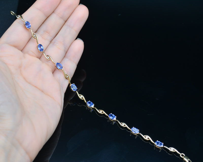 9CT Yellow Gold Blue Sapphire & Diamond Infinity Bracelet