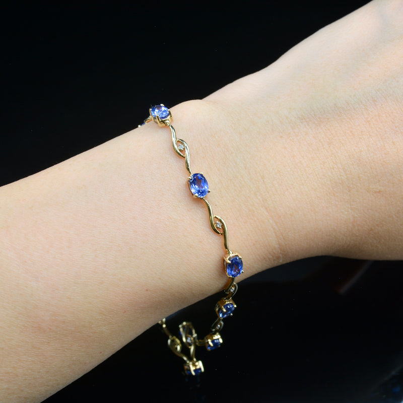 9CT Yellow Gold Blue Sapphire & Diamond Infinity Bracelet