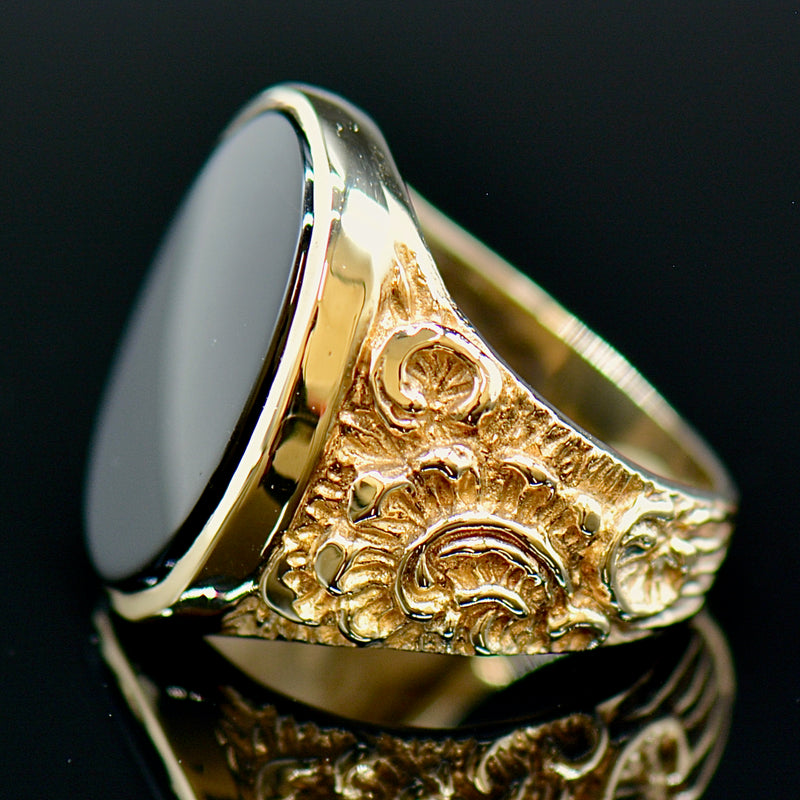 9ct Yellow Gold Onyx Signet Ring – The Goldsmiths Gallery Limited