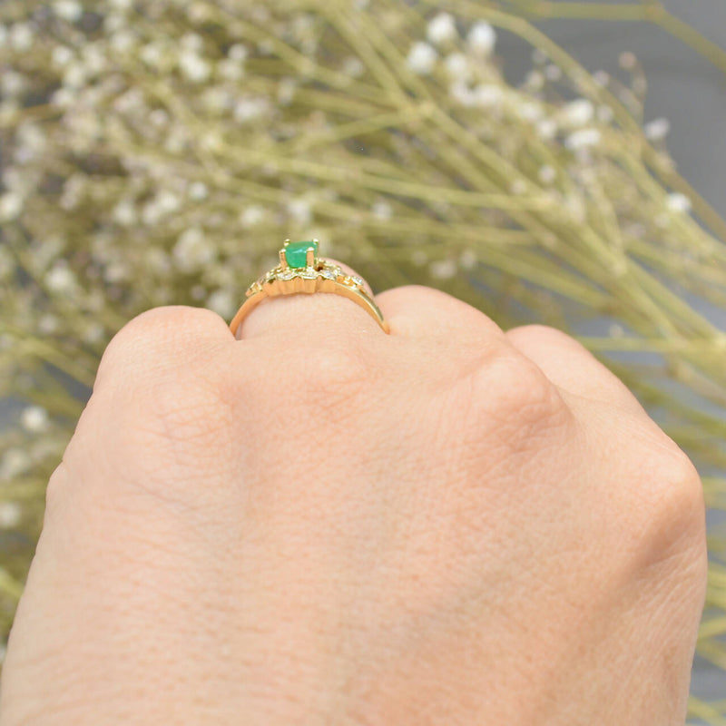 Small sale emerald ring